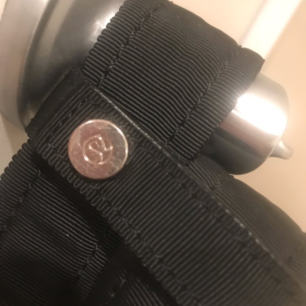 Lululemon triumphant bag - Picture 8 of 15